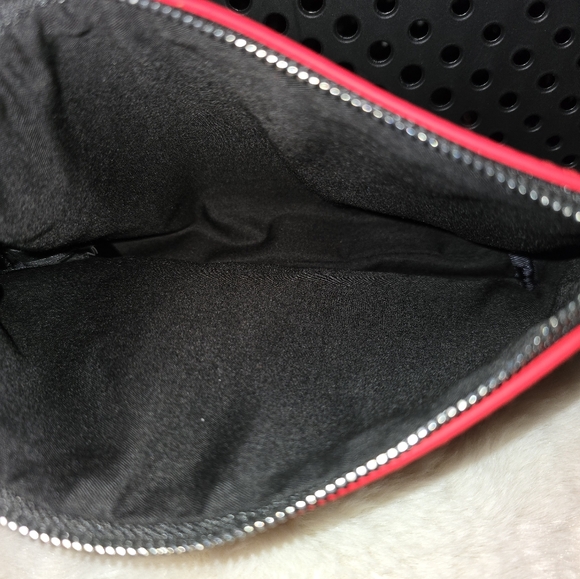 Yves Saint Laurent Cosmetic Bag - Picture 6 of 10